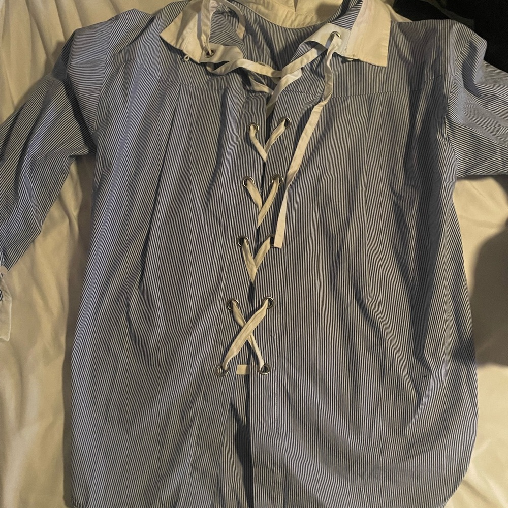 Tie up blue strip three quarter sleeves